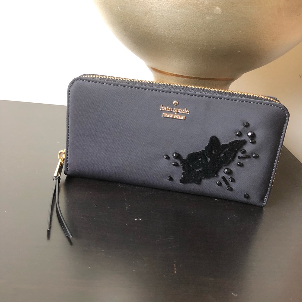 SOLD Kate Spade Embellished Velvet Flower Wallet - Picture 1 of 6